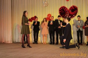 Шоу-программа «На перекрестках любви» состоялась в Жировичском колледже
